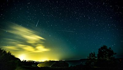 Don’t miss the Draconid Meteor Shower peaking on October 8 and 9!