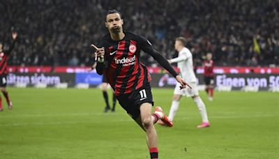 Eintracht Frankfurt se impone 3-1 al Augsburg de la mano de Ekitiké