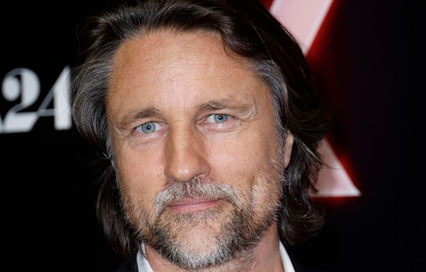 'Virgin River's Martin Henderson Delights Fans With 'Spiffy' Season 6 Update