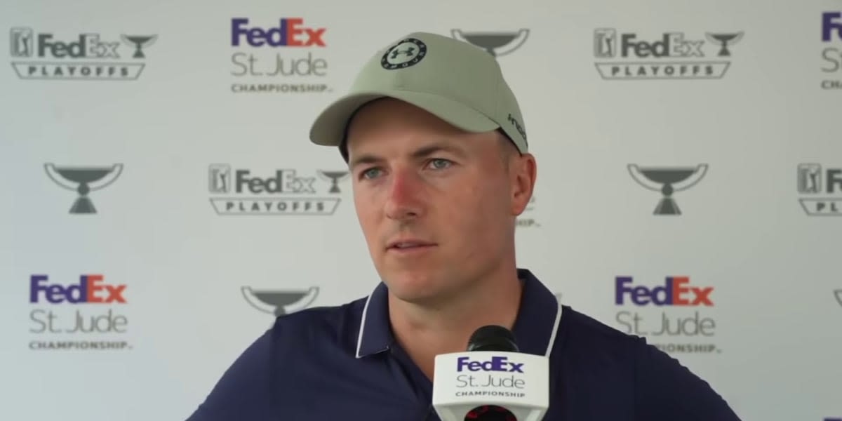 Spieth’s left wrist injury isn’t getting any better or worse