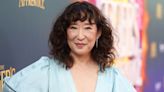 Sandra Oh Reenacts ‘Princess Diaries’ Phone Scene for ‘The Kelly Clarkson Show’