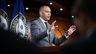 “Nothing but puppies and rainbows”: Hakeem Jeffries denies Democrats are divided on Israel