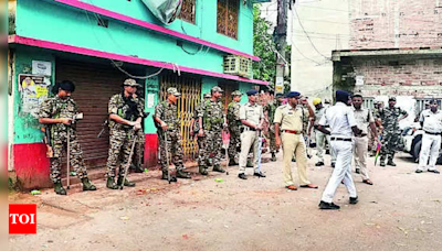 Bombs, bullets and stones fly in West Bengal's Bankra turf war | Kolkata News - Times of India