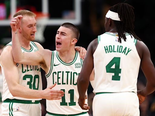 Celtics Jrue Holiday and Payton Pritchard balling out with Team USA