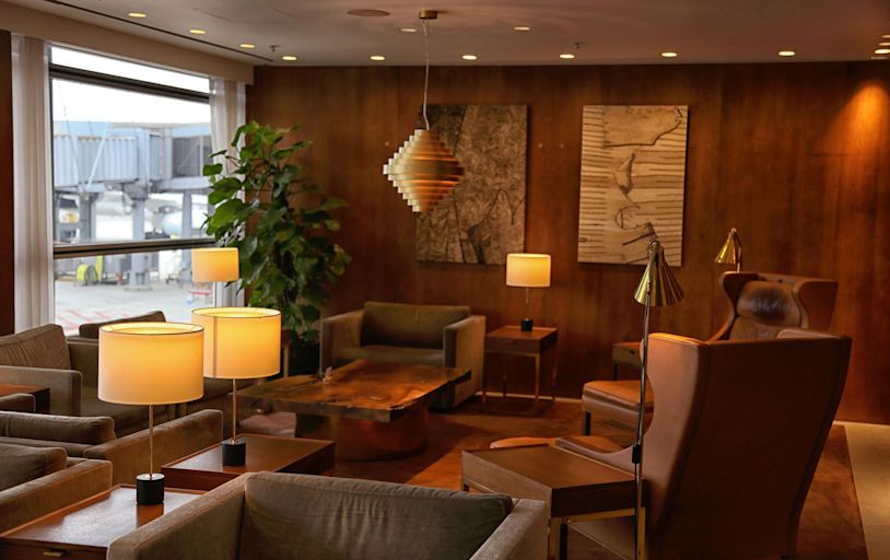 Luxurious airport lounges ACTUALLY worth the money
