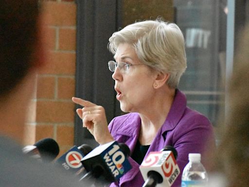 Elizabeth Warren urges expanded student loan debt relief amid 'crisis' in Fall River