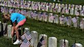 'So we don't forget': Sharpsburg students lay 5,000 flags at Antietam National Cemetery
