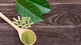Kratom: Weighing the Benefits and Risks