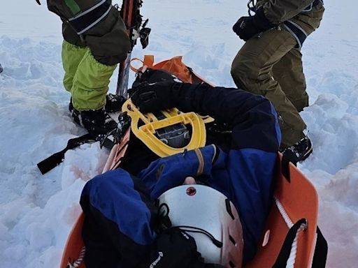 Chile: una mujer se fracturó una pierna mientras esquiaba en el cráter de un volcán y la rescataron