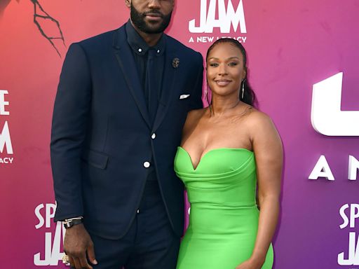 See LeBron James and Wife Savannah’s Sweetest Moments With Their 3 Kids: Photos