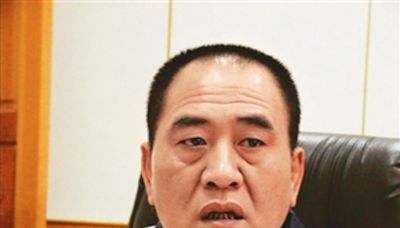 前台南縣議長 吳健保假釋出獄