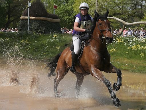 British eventer Georgie Campbell dies after fall at competition in Devon