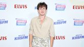 Charlie Puth Shows Off His Abs & Declares the Arrival of ‘Jorts Season’