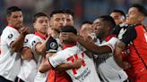El capitán de Nacional felicitó al árbitro tras los polémicos fallos en contra de River: "Esto es fútbol, es la Libertadores"