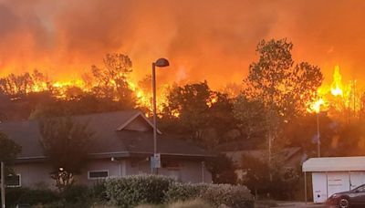 French Fire burning hundreds of feet from center of Mariposa