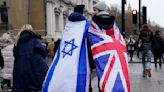 Miles marchan en Londres, entre ellos Boris Johnson, contra el antisemitismo