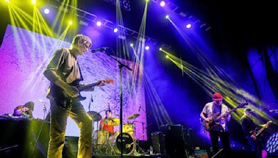 Pavement en Chile: el brillante encanto del rock alternativo - La Tercera