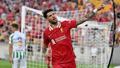 Liverpool vence al Real Betis en el primer amistoso de Arne Slot