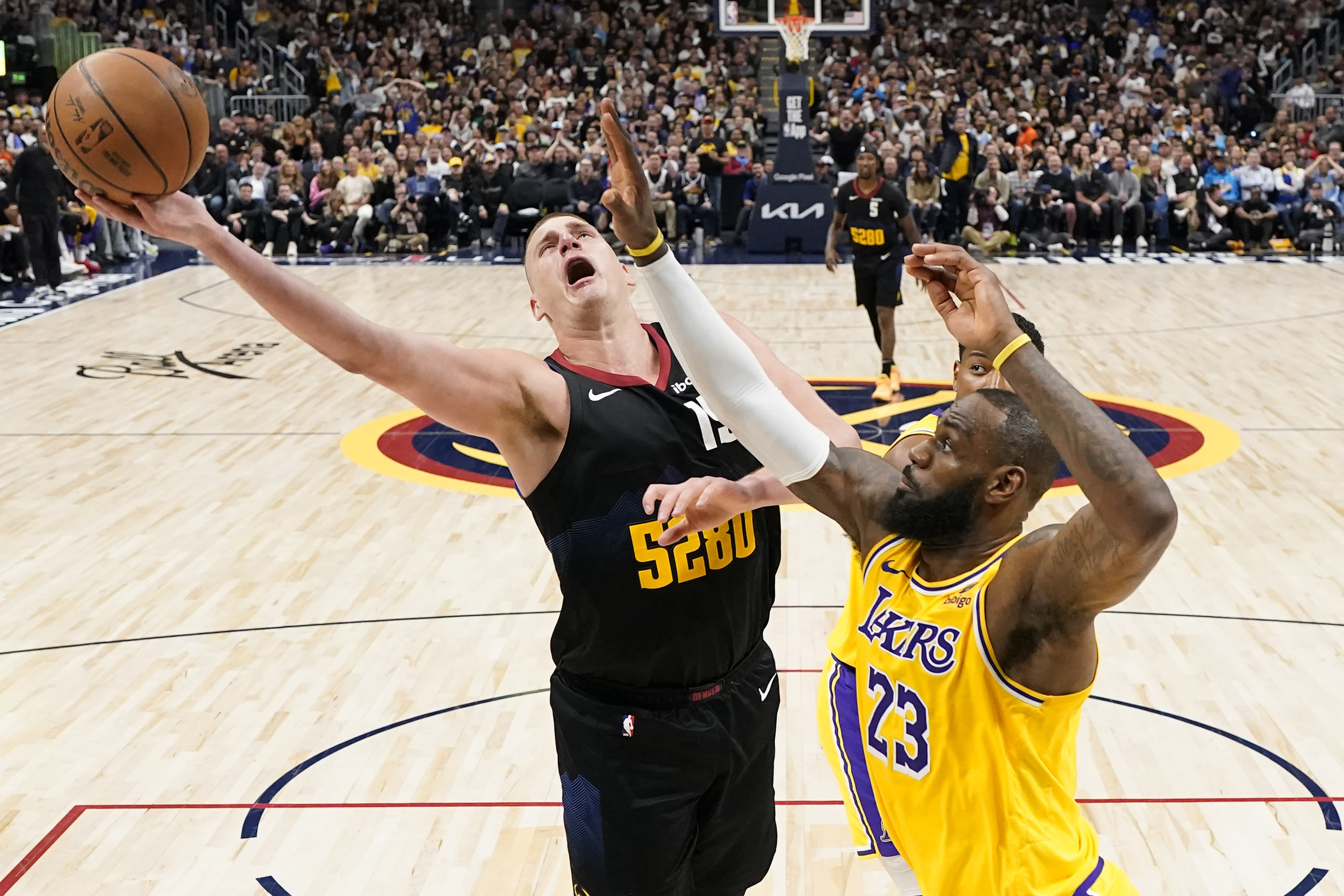 NBA disagrees with LeBron James and Lakers, supports calls made late in Game 2 loss