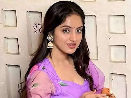 Exclusive - Deepika Singh on her recent eye injury; says 'Life mein jab bhi koi pareshaani aati hai Na it teaches you a lesson and brings a change in you - Times of India