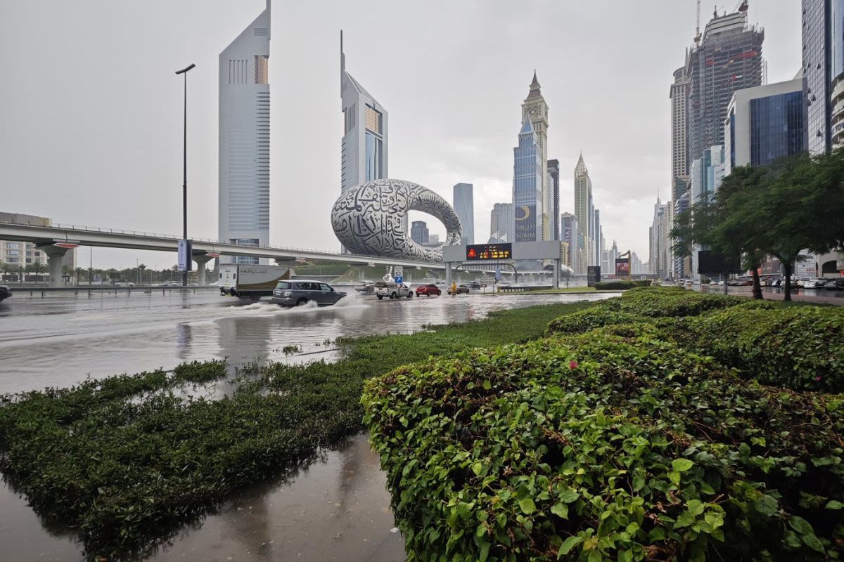 Dubai’s Extreme Weather: Travel Firms Face Higher Costs