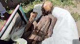 Un repartidor en Perú llevaba una momia prehispánica en su mochila