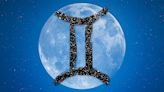 The Full Moon in Gemini on December 18 Forces You to Reflect on 2021