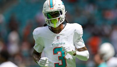 Dolphins elevate WR Robbie Chosen to active roster for Week 1