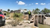 Retiran a seis personas que se metieron a nadar a canal de riego de Torreón