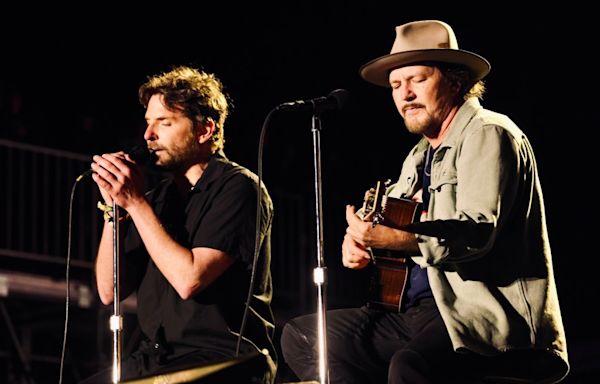 WATCH: Bradley Cooper, Pearl Jam share the stage at BottleRock Napa Valley
