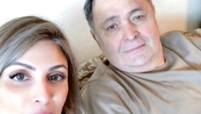 Rishi Kapoor's Death 'Brought The Family Very Close' Says Riddhima Kapoor: 'We Look After Each Other More' - News18