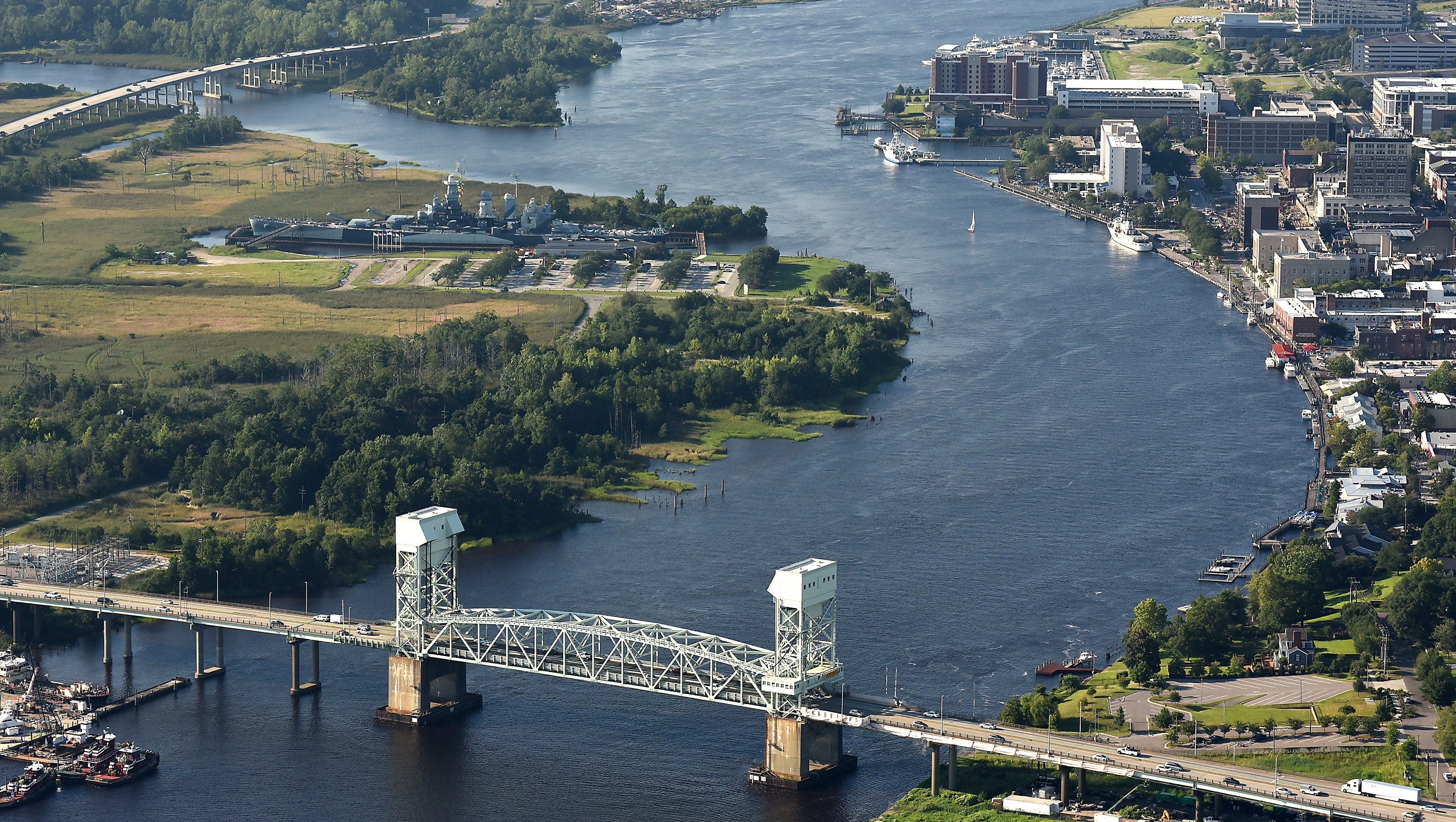 Millions awarded to help fund replacement of Cape Fear Memorial Bridge