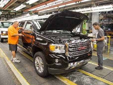 UAW and Lear reach tentative agreement, allowing GM to restart pickup production