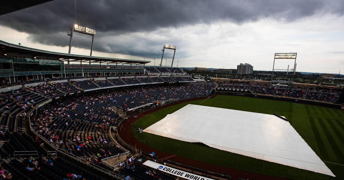 Torrential rains pushes back Big Ten baseball tournament, start of Nebraska game