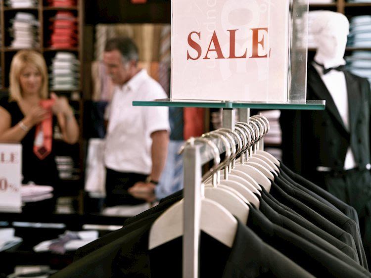 Are Democrats to blame for the decline in US Retail Sales?