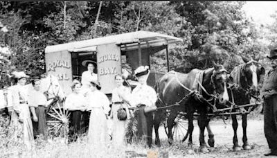 Carrying the Royal Mail in the Bruce County