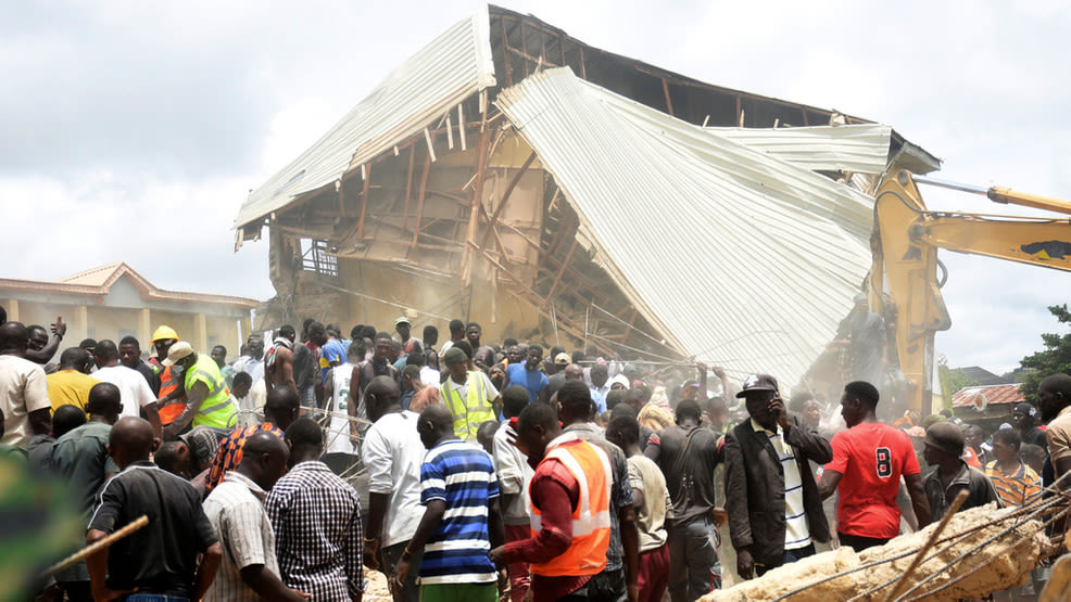 22 students killed, 100 people trapped after school in Nigeria collapses