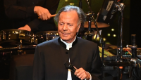 Memes de Julio Iglesias inundan las redes sociales, estos son los mejores