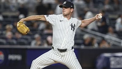Yankees trading LHP Caleb Ferguson to Astros