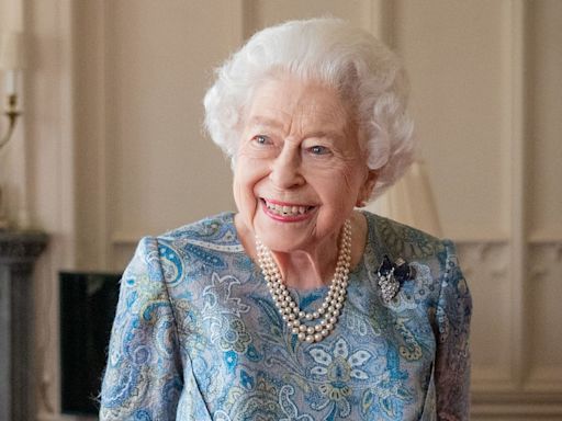 The late Queen's biggest secret she kept from family for months - and how it was finally revealed