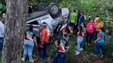 Grave accidente en Cesar dejó muerto a miembro de la UNP; vehículo terminó volcado