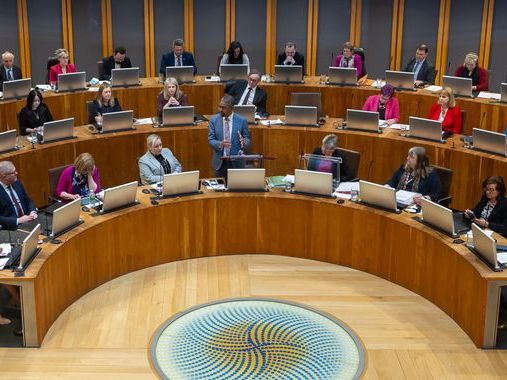 Welsh government commits to banning Senedd members for lying