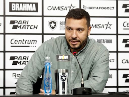 Bastidores: chegada de Pedro Martins promove rearranjo nas lideranças do futebol do Botafogo; entenda