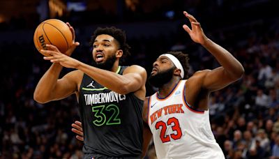 Knicks trade for Karl-Anthony Towns, send Randle, DiVincenzo, first-round pick to Minnesota