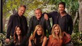 Criadora de 'Friends' doa R$ 21 milhões para se retratar por falta de diversidade na série
