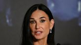 La foto en traje de baño con la que Demi Moore causó furor a sus 61 años