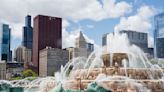 Buckingham Fountain running again after protesters dye water red