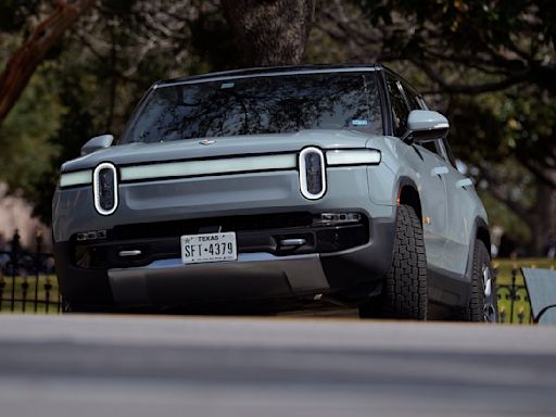 Rivian shares soar on massive cash injection from Volkswagen, starting immediately with $1 billion