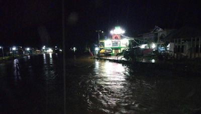 Floods cause major traffic standstill on vital Mindanao highway