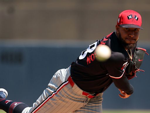 Twins' Simeon Woods Richardson to start series finale against White Sox